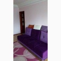 Продам двухкомнатную квартиру в Киеве с мебелью и техникой
