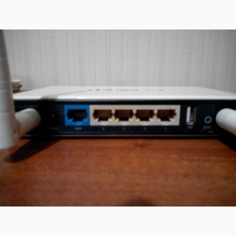 Фото 3. Wi-Fi роутер TP-LINK TL-MR3420 (USB/3G/3.75G)