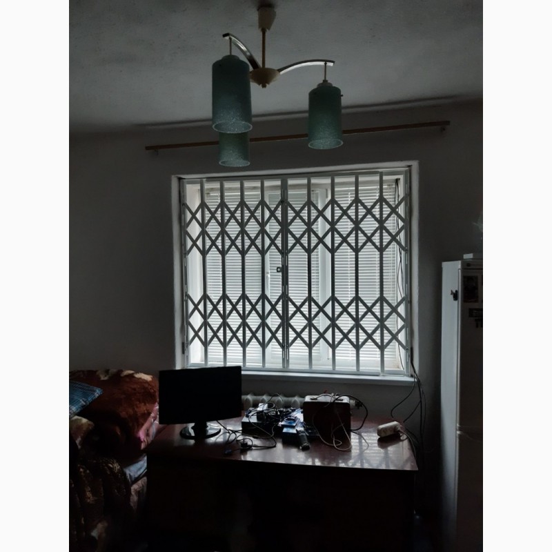 Фото 5. Раздвижные решетки металлические на окна, двери, витрины. Одесса