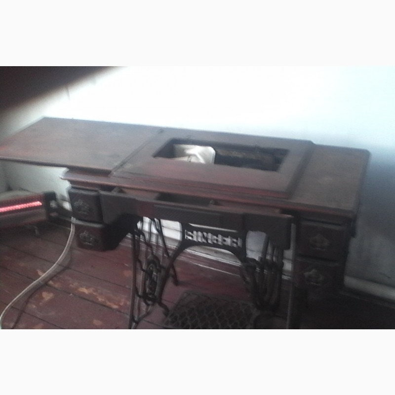 Фото 2. Продам антикварну вінтажну швейну машинку ЗИНГЕР в робочому стані
