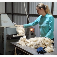 Работа для женщин на производстве ниток в Литве