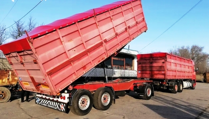 Фото 3. Спеціалізований вантажний самоскид зерновоз Volvo FH12