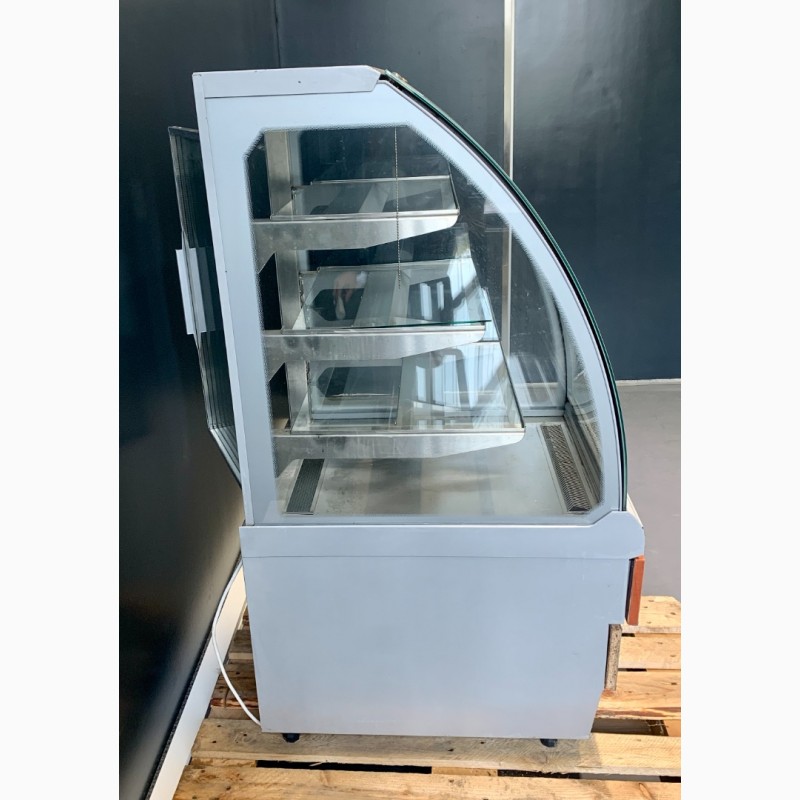 Фото 3. Холодильна та кондитерська вiтрина Es-System Carina 02 0, 6 м