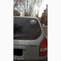 Наклейка на авто Мячик в окне наклейка розыгрыш