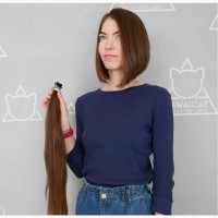 Скупка волосся у Луцьку приймає не фарбоване волосся від 35 см