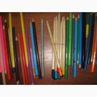 Олівці кольорові художні 90 штук одним лотом