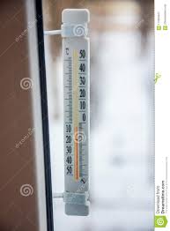 Фото 2. Термометр уличный (он же оконный ). Диапазон температуры: от −50 C до +50 C