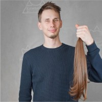 Продати волосся дорого у Києві це можливо!Купуємо волосся від 35 см
