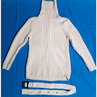 Женский свитер белый c поясом, толстый, вязаный узором