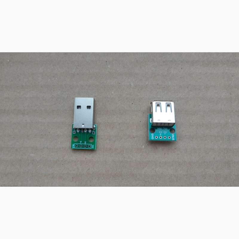 Фото 6. Разъем USB типа Б (папа) и Разъем USB типа A (мама) на плате