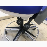 Продам итальянский медицинский стул