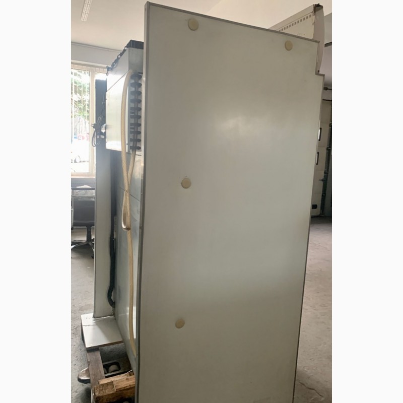 Фото 4. Холодильний стелаж IGLOO KING 1, 6 м закритий з агрегатом