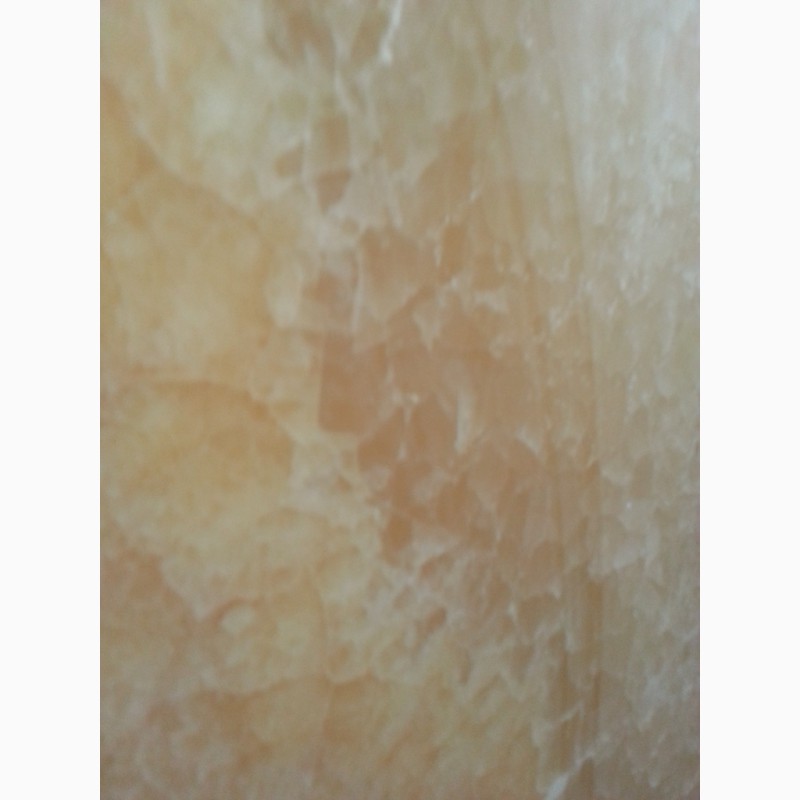 Фото 3. Фальш-стены и перегородки из оникса и мрамора; Перила и балясины из мрамора