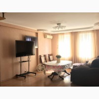 Продам 4-х комнатную квартиру на Сахарова ул